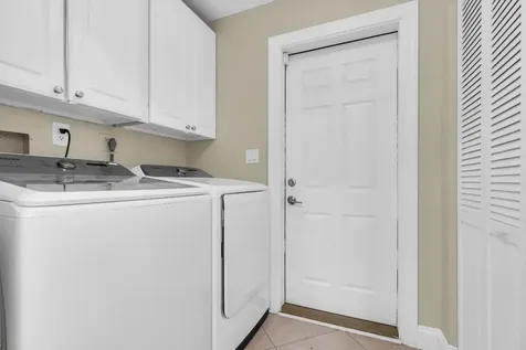 3981 NW 81st Terrace Coral Springs FL 33065