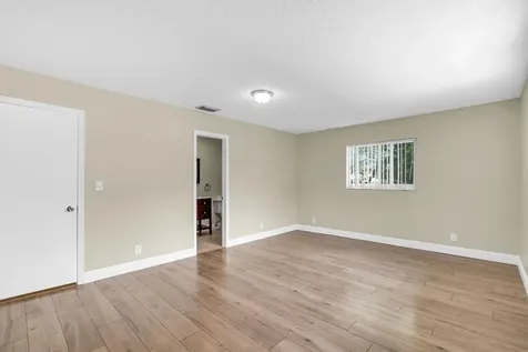 3981 NW 81st Terrace Coral Springs FL 33065