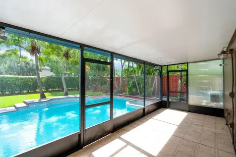 3981 NW 81st Terrace Coral Springs FL 33065