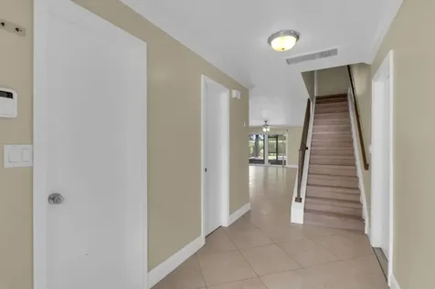3981 NW 81st Terrace Coral Springs FL 33065