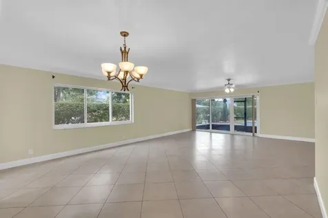 3981 NW 81st Terrace Coral Springs FL 33065