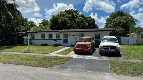 4810 NW 11th Place Lauderhill FL 33313