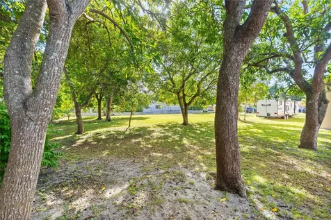 23 NE 116th Street Miami FL 33161