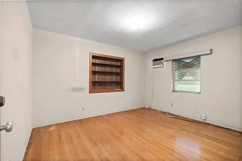 23 NE 116th Street Miami FL 33161