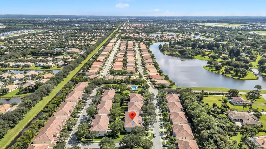 9723 Lago Drive Boynton Beach FL 33472