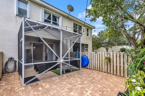 9723 Lago Drive Boynton Beach FL 33472