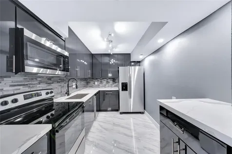 1100 Saint Charles Place Pembroke Pines FL 33026