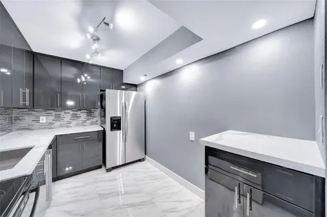 1100 Saint Charles Place Pembroke Pines FL 33026