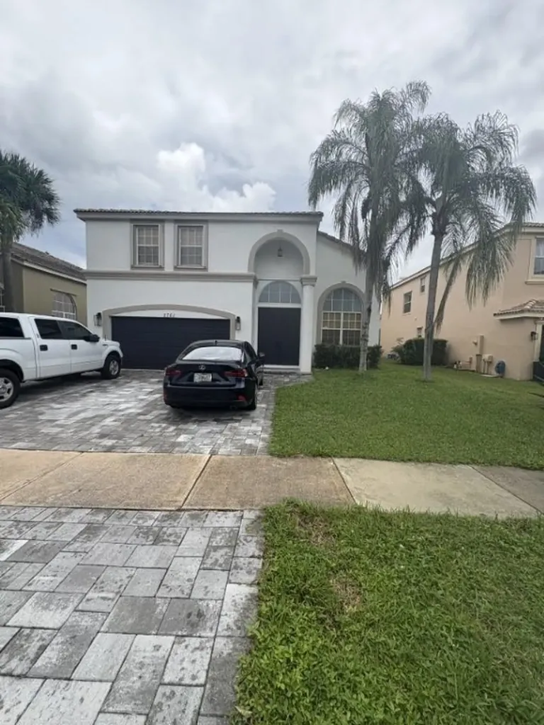 2761 Misty Oaks Circle Royal Palm Beach FL 33411