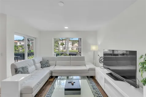 10843 NW 12th Court Plantation FL 33322
