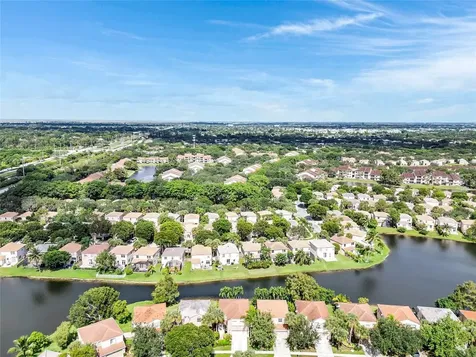 10843 NW 12th Court Plantation FL 33322