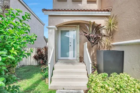 10843 NW 12th Court Plantation FL 33322