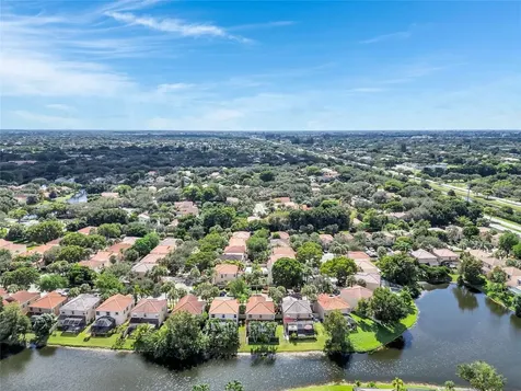10843 NW 12th Court Plantation FL 33322