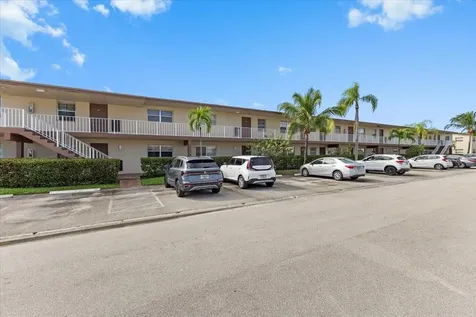 7200 NW 5th Place Margate FL 33063