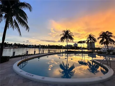 1 Las Olas Circle Fort Lauderdale FL 33316
