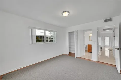486 Fanshaw L Boca Raton FL 33434