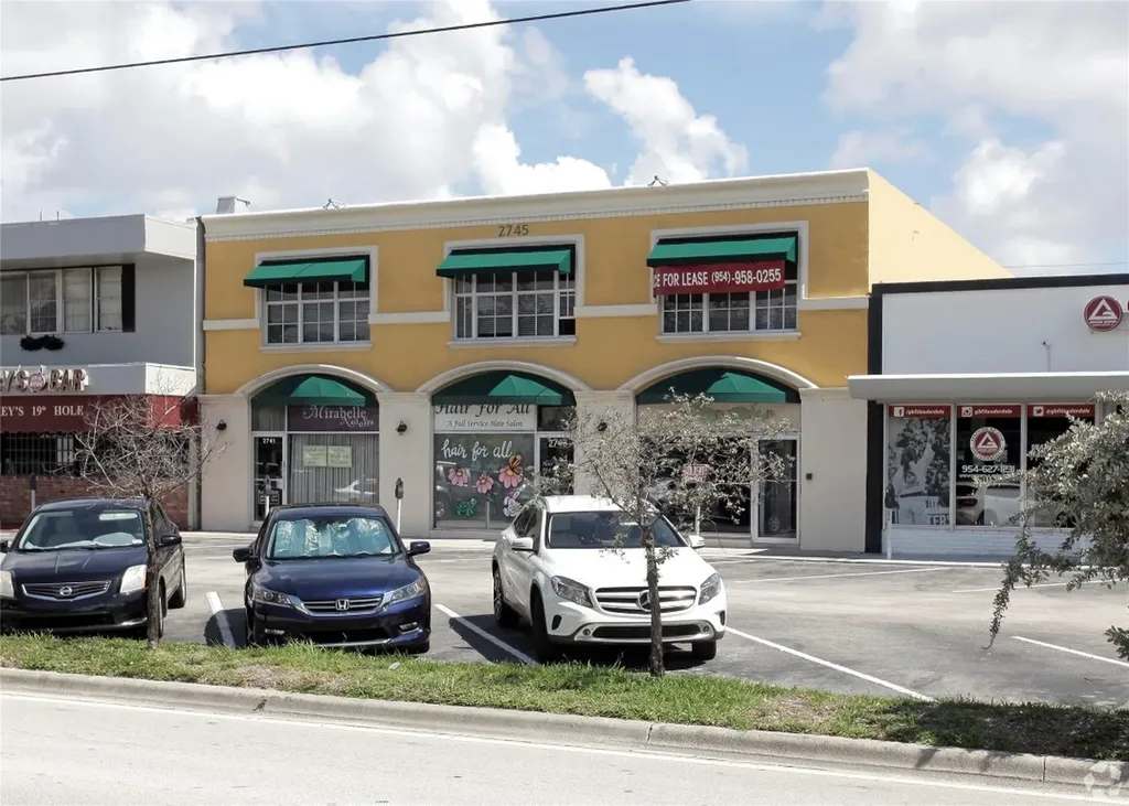 2745 E Oakland Park Boulevard Fort Lauderdale FL 33306