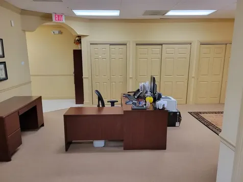 2745 E Oakland Park Boulevard Fort Lauderdale FL 33306