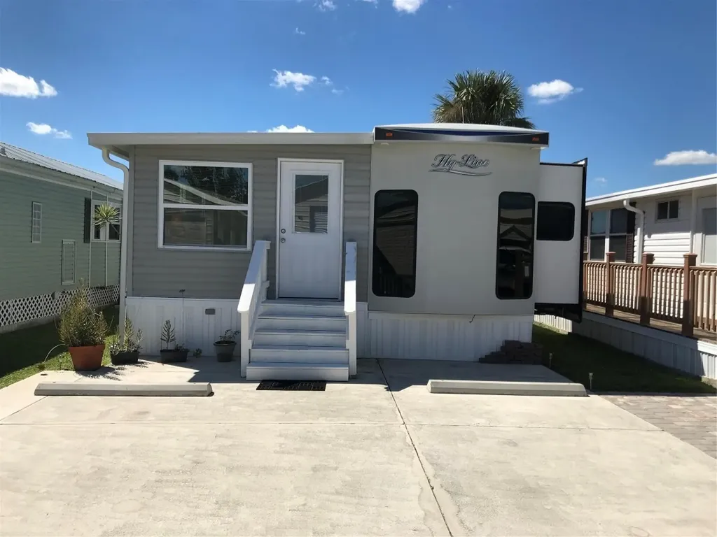 52 Turtle Road Okeechobee FL 34974