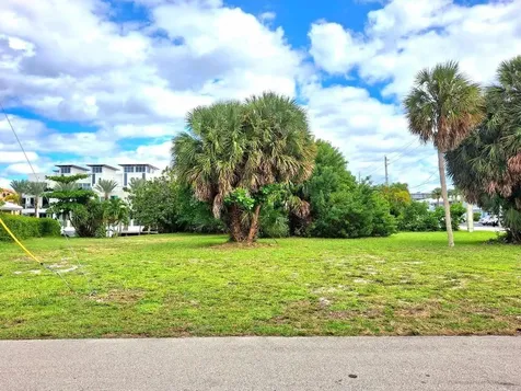 239 Hibiscus Avenue Lauderdale By The Sea FL 33308