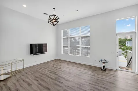 508 N Birch Road Fort Lauderdale FL 33304