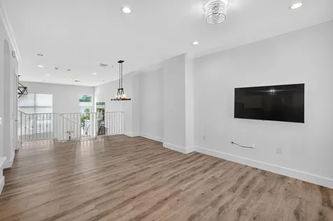 508 N Birch Road Fort Lauderdale FL 33304