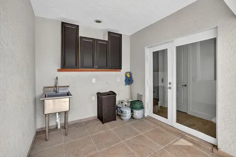 508 N Birch Road Fort Lauderdale FL 33304