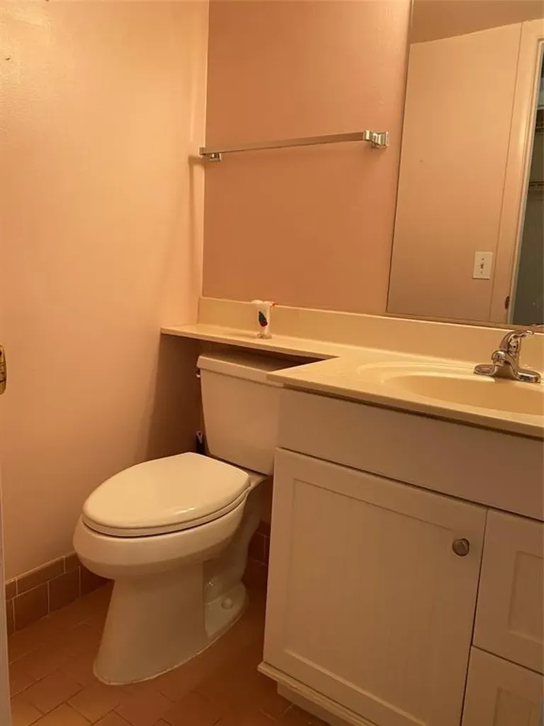 3012 Westbury F Deerfield Beach FL 33442
