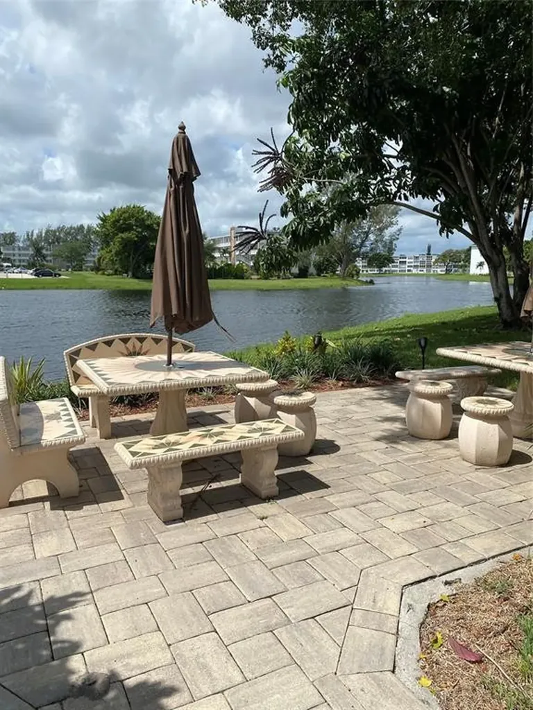 3012 Westbury F Deerfield Beach FL 33442