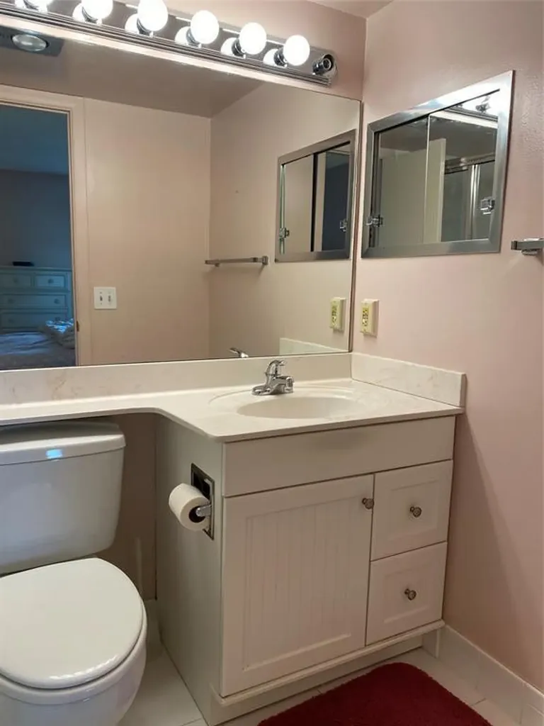 3012 Westbury F Deerfield Beach FL 33442