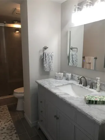4001 Hillcrest Drive Hollywood FL 33021