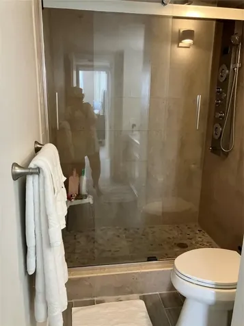 4001 Hillcrest Drive Hollywood FL 33021