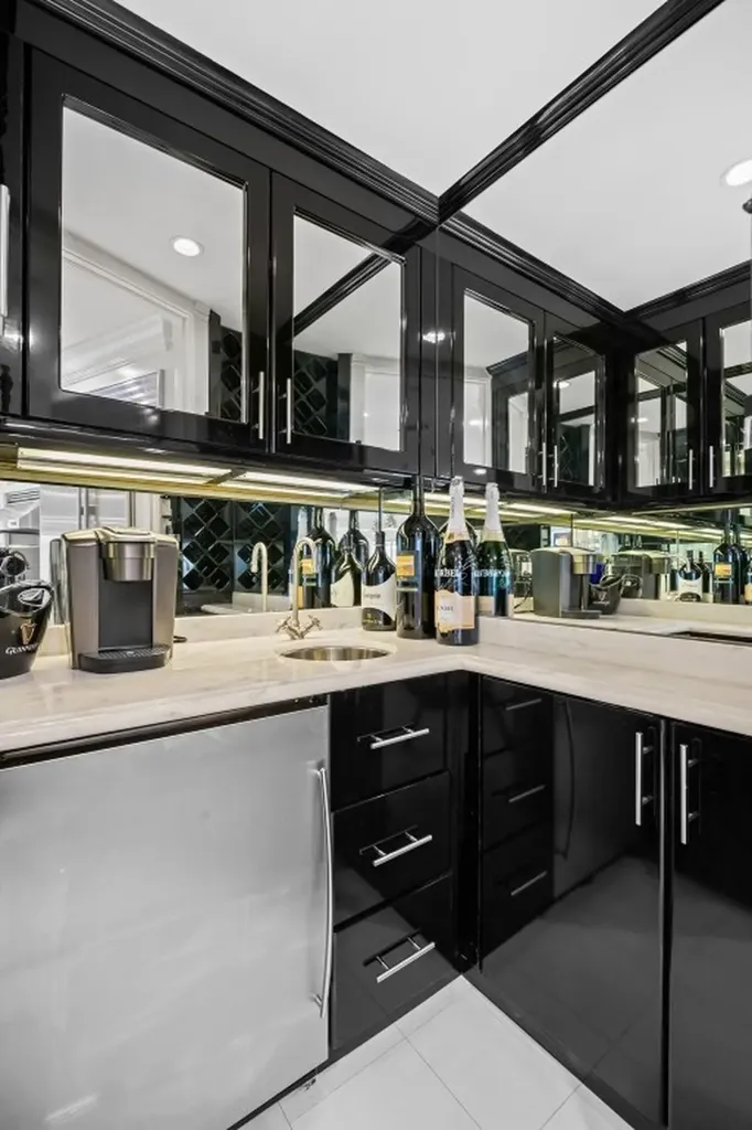 615 Bayshore Drive Fort Lauderdale FL 33304