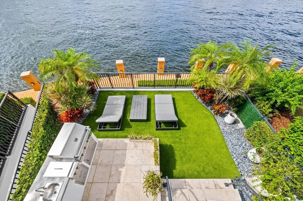 615 Bayshore Drive Fort Lauderdale FL 33304