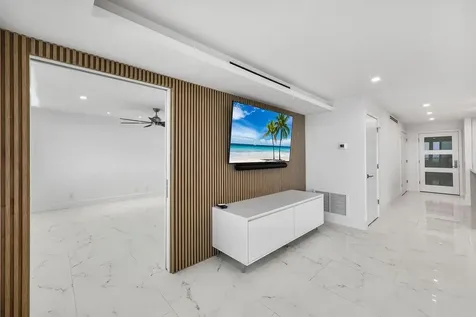545 S Fort Lauderdale Beach Boulevard Fort Lauderdale FL 33316