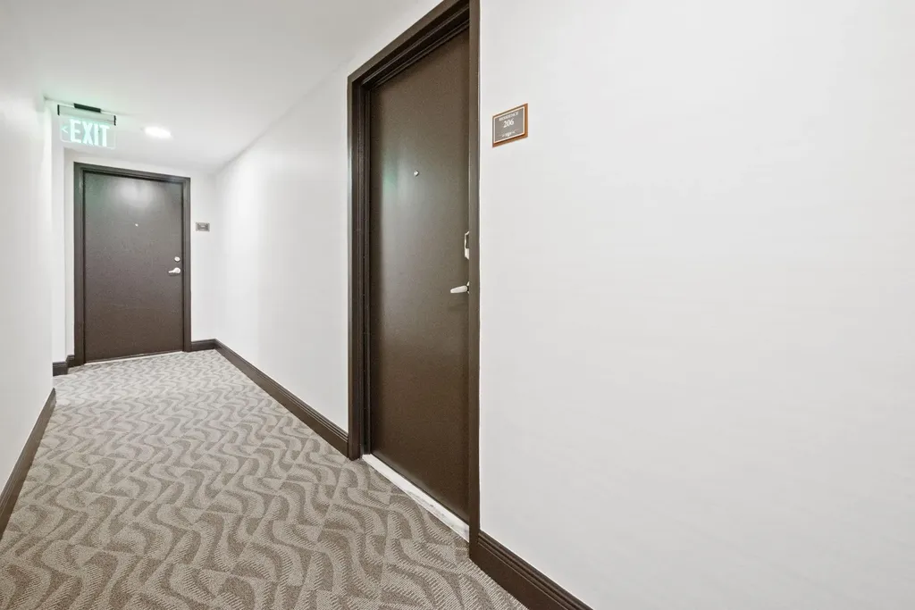 2011 N Ocean Boulevard Fort Lauderdale FL 33305