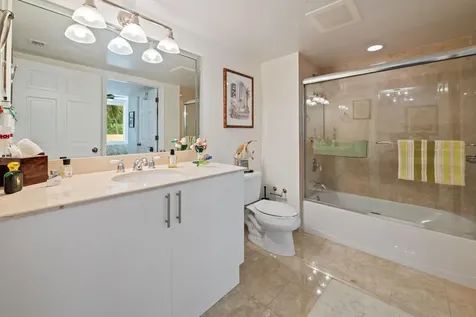 2011 N Ocean Boulevard Fort Lauderdale FL 33305