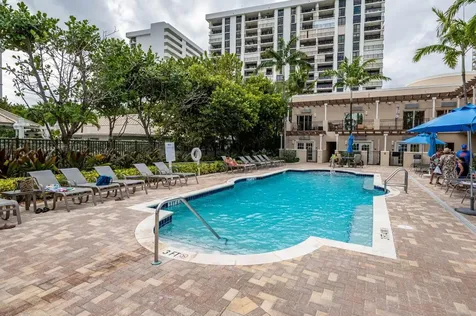 2011 N Ocean Boulevard Fort Lauderdale FL 33305