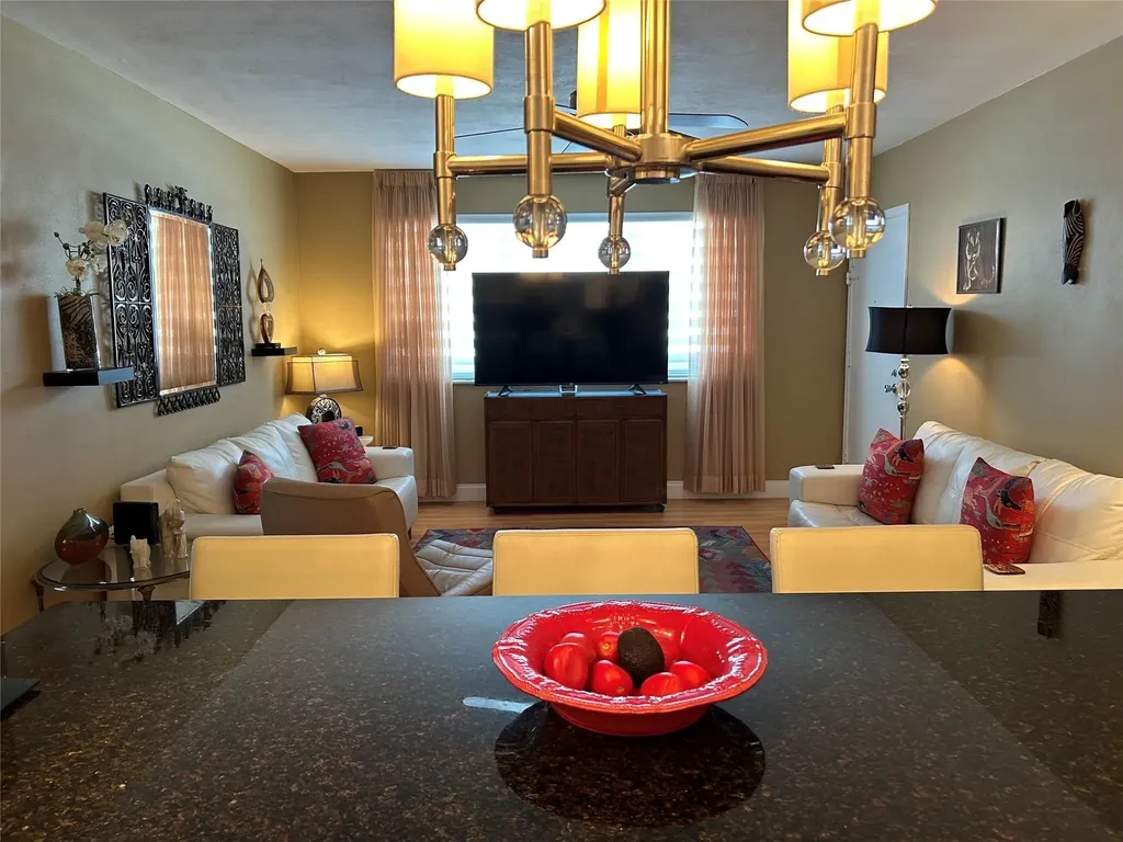 1821 NE 62nd Street Fort Lauderdale FL 33308