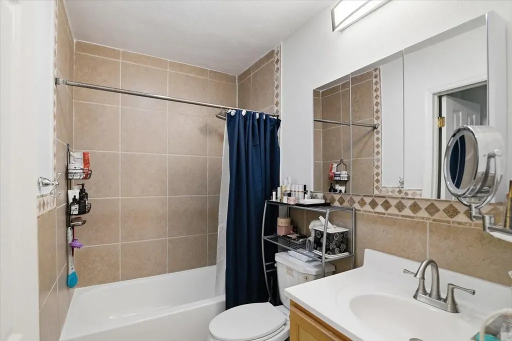 7793 Grande Street Sunrise FL 33351