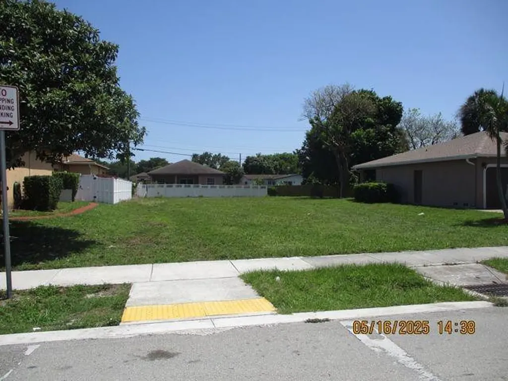 11 11 Street Fort Lauderdale FL 33311