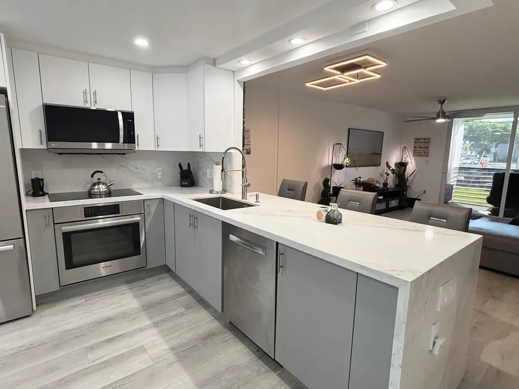 3750 NE 170th Street North Miami Beach FL 33160