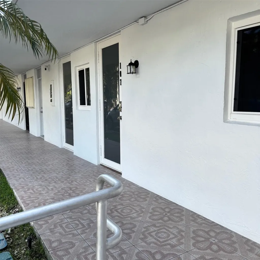 3750 NE 170th Street North Miami Beach FL 33160