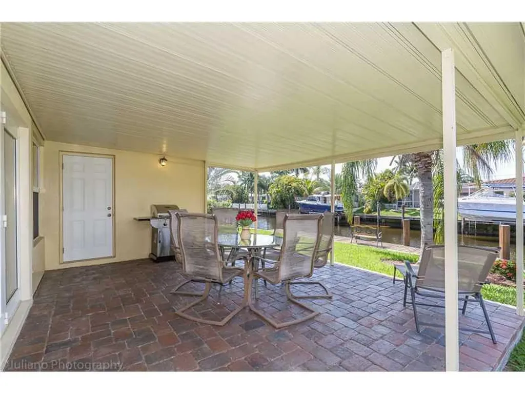 160 SE 12th Street Pompano Beach FL 33060