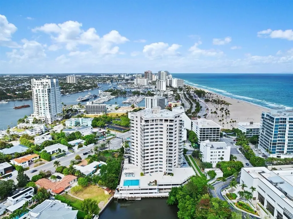 3000 Holiday Drive Fort Lauderdale FL 33316