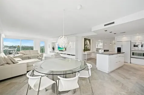 3000 Holiday Drive Fort Lauderdale FL 33316