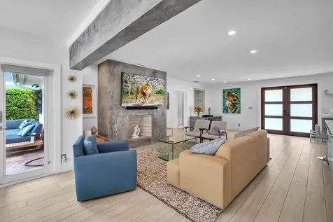 2212 NE 32nd Avenue Fort Lauderdale FL 33305