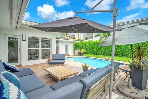 2212 NE 32nd Avenue Fort Lauderdale FL 33305