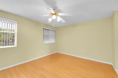 10369 NW 24th Place Sunrise FL 33322
