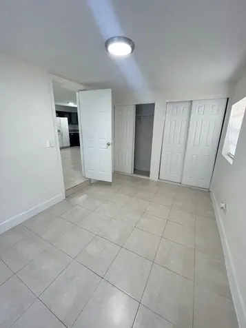 3610 SW 46th Avenue West Park FL 33023